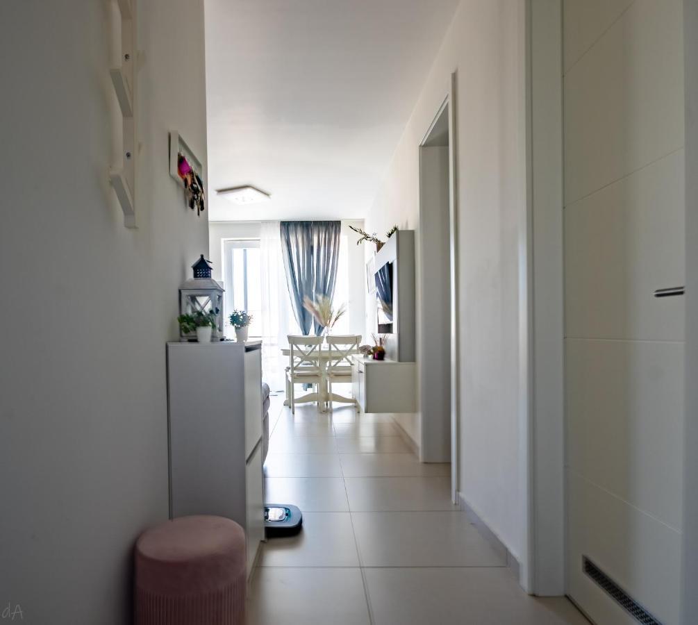 Boutique La Perla Jacuzzi Murter Exterior foto