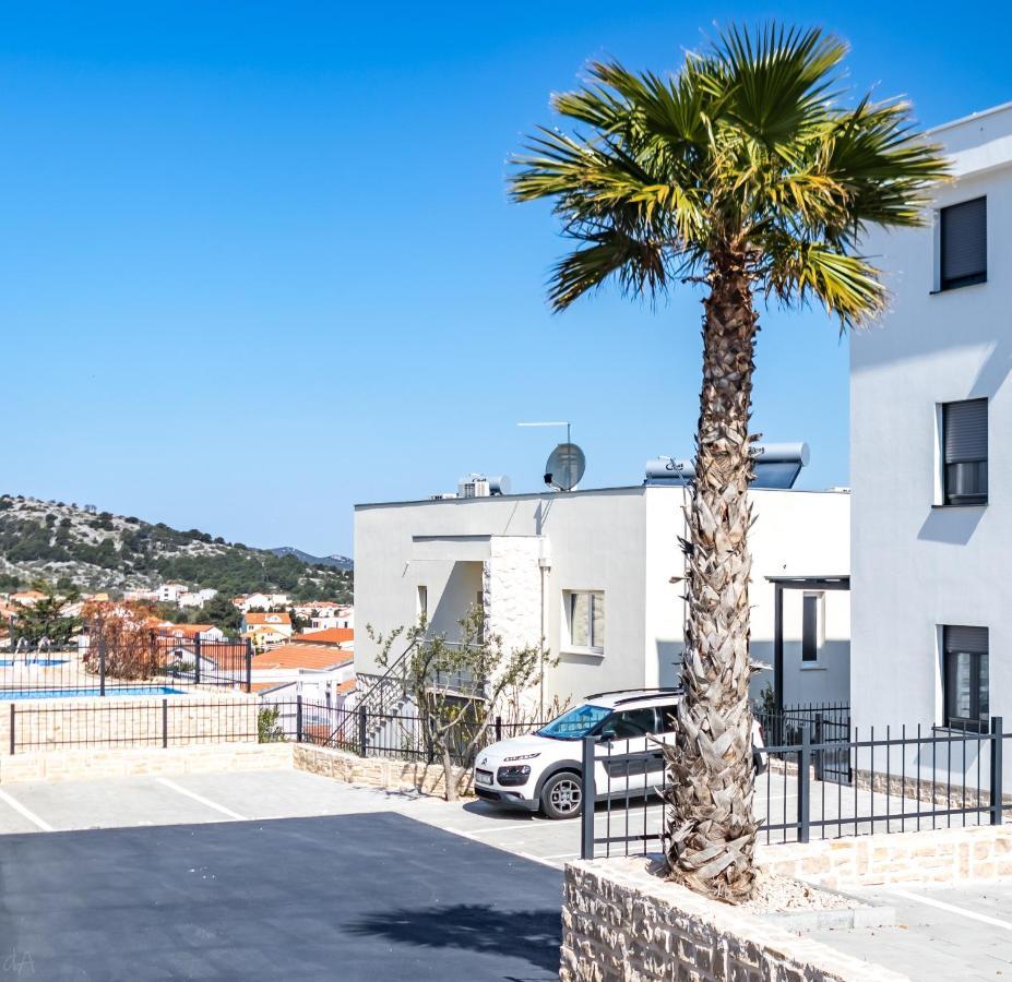 Boutique La Perla Jacuzzi Murter Exterior foto