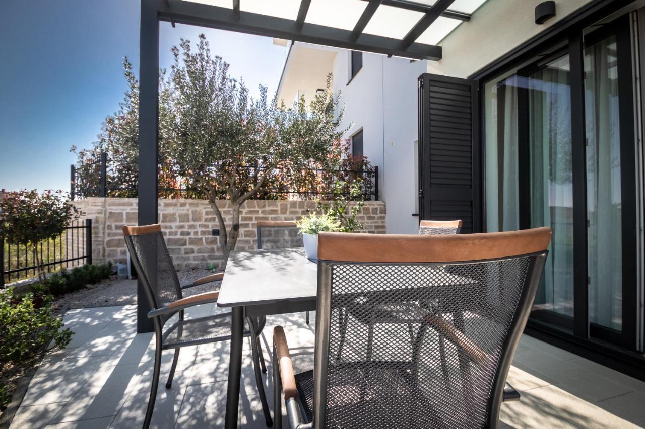 Boutique La Perla Jacuzzi Murter Exterior foto